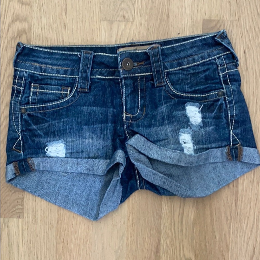 Pattern Pocket Denim Shorts